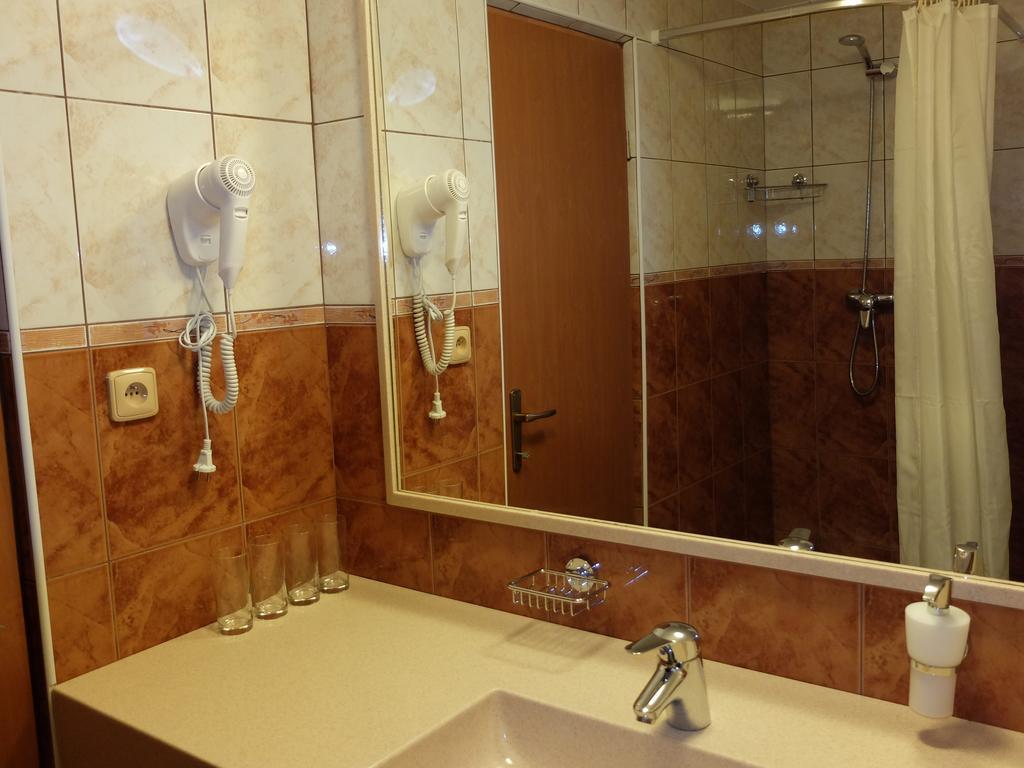 Apartments Sunce Brna Rom bilde
