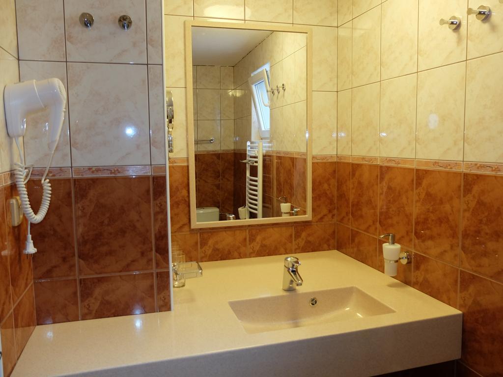 Apartments Sunce Brna Rom bilde